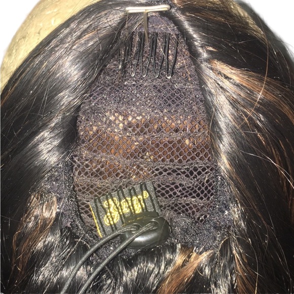 Drawstring ponytail - Picture 3 of 3